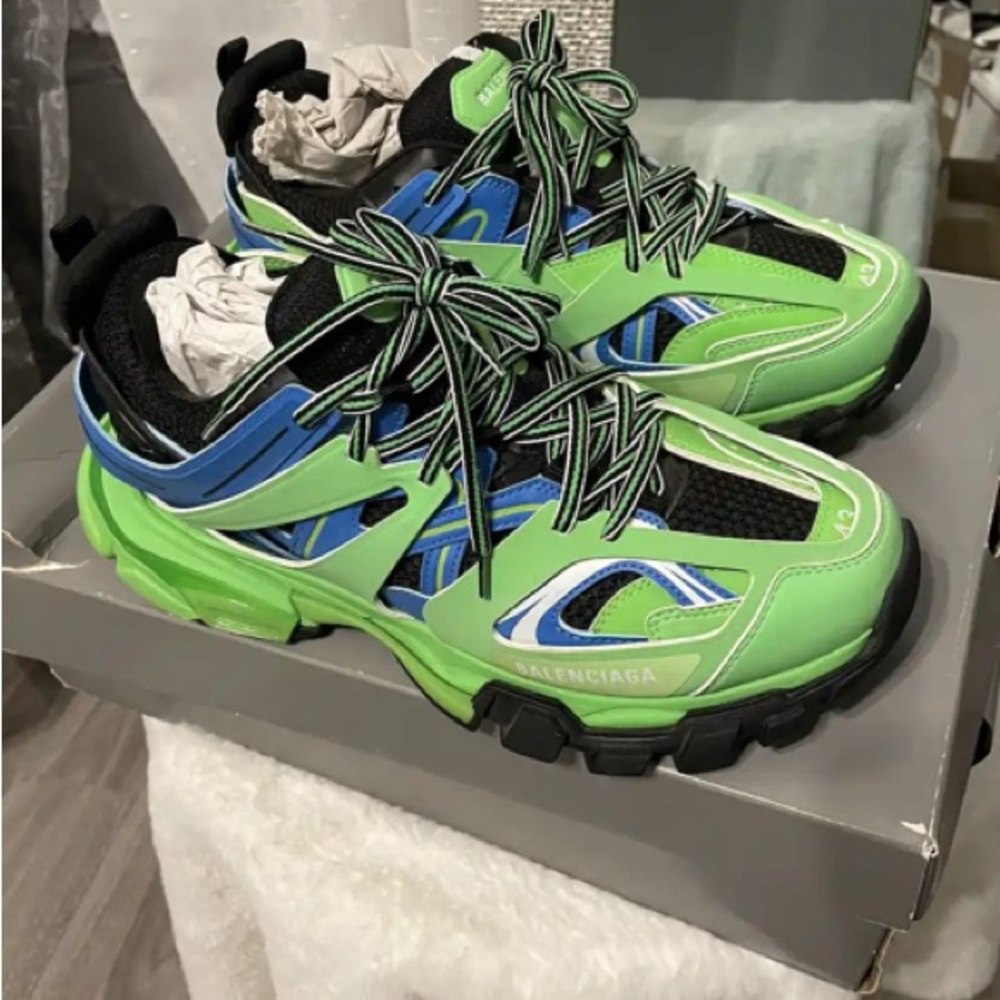 Balenciaga tracks for sale  fresh out the box must be cash app ready first come